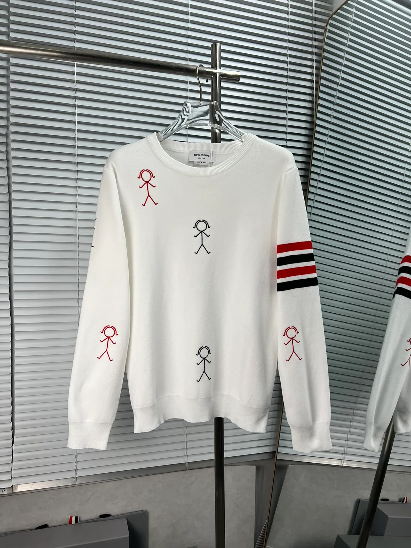 Thom Browne ➡️ TBClassic Classic Quality⚠️ ， ， ， ， ❗️❗️ ， ！ TBSeries ， ， ！ :White Black Size:1 2 3 4